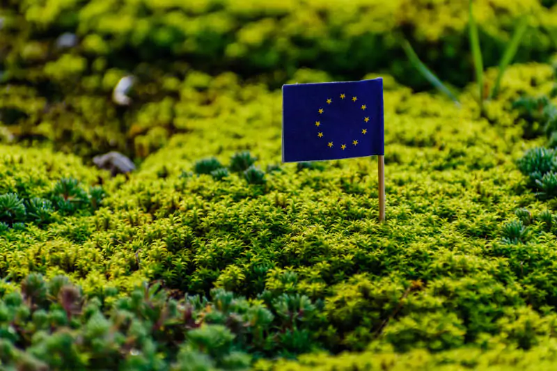 Mécanisme d’ajustement carbone aux frontières : risques et opportunités pour l’industrie européenne