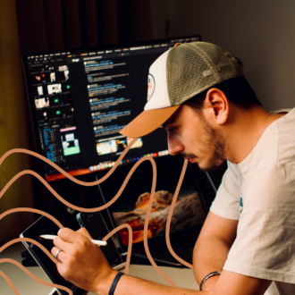 PME et ETI industrielles : pourquoi il est nécessaire de digitaliser aussi le cœur de métier